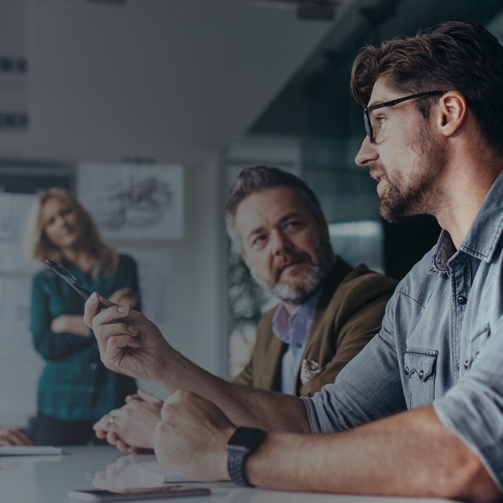 Center Process engineering team collaborating on cloud infrastructure projects